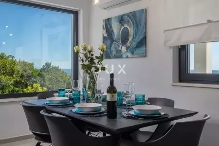 3-bedroom Detached House In Šmrika, Croatia (250 M²)