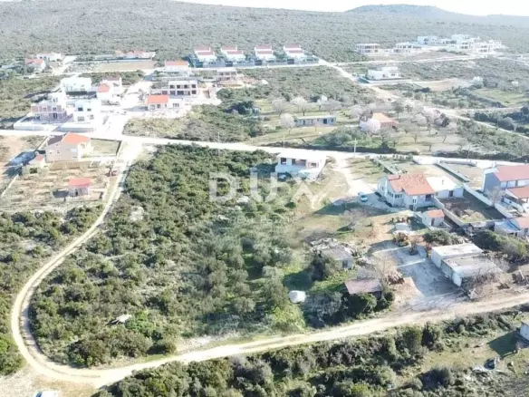 Land In Debeljak, Croatia (1.049 M²)