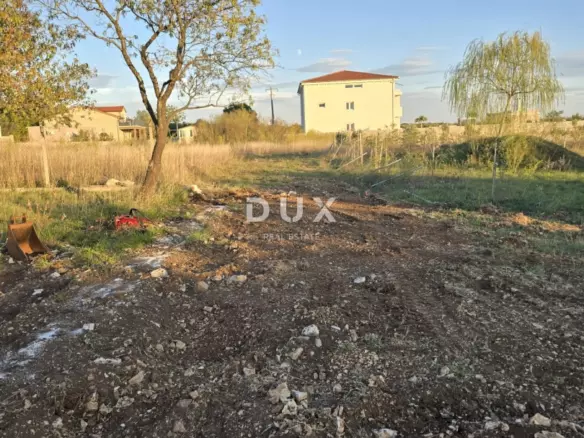 Land In Murvica, Croatia (1.675 M²)