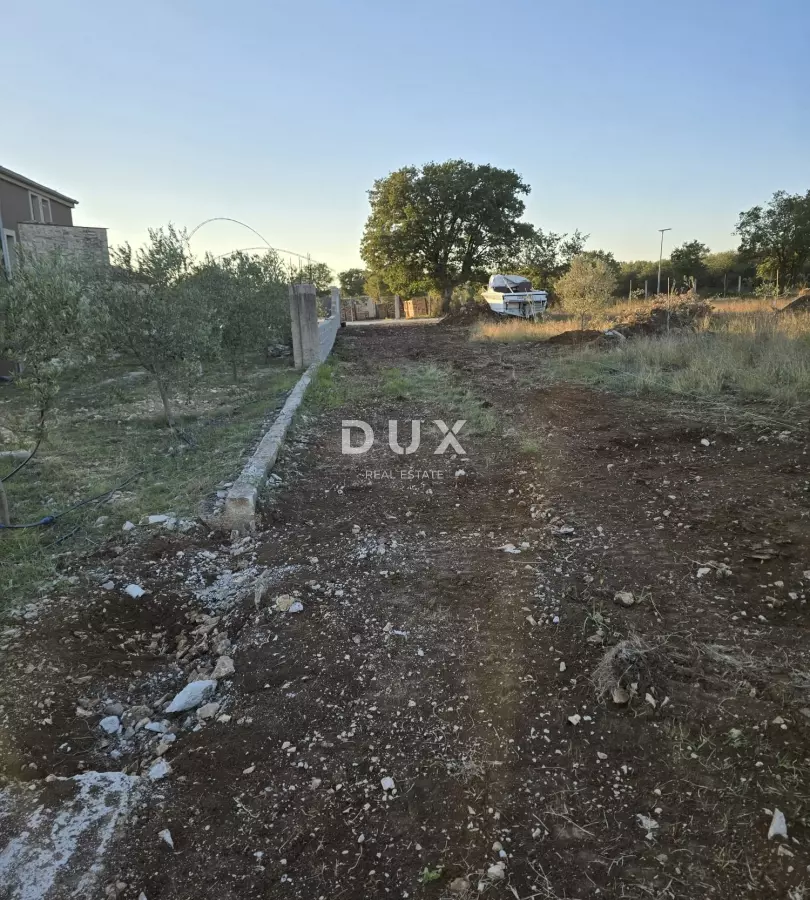 Land In Murvica, Croatia (1.675 M²)