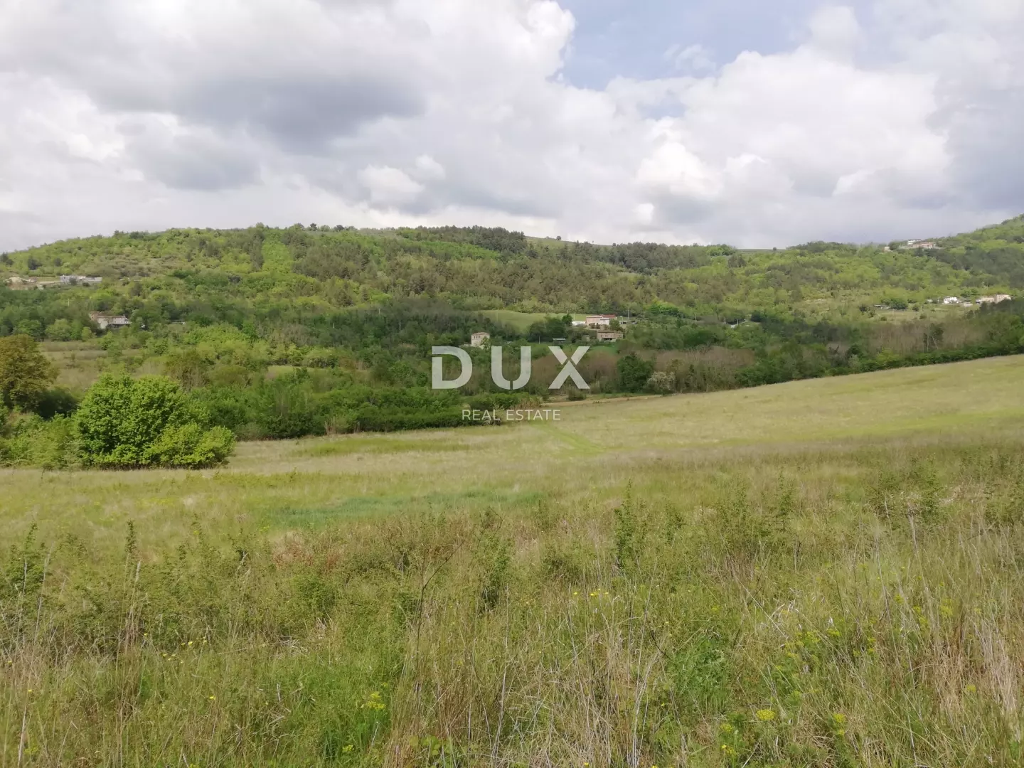 Land In Motovun, Croatia (53.183 M²)