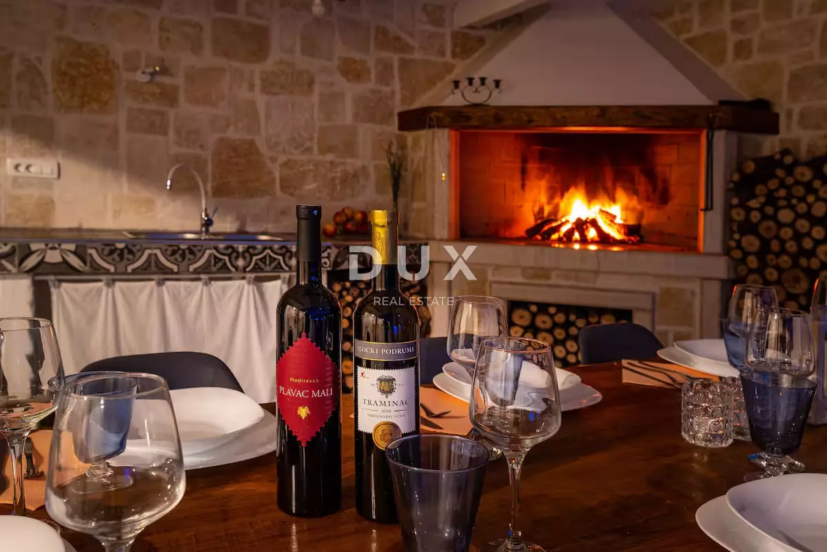 6-bedroom Detached House In Murvica, Croatia (230 M²)