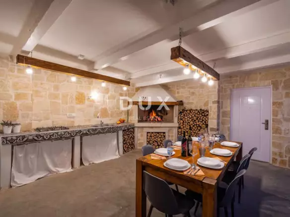 6-bedroom Detached House In Murvica, Croatia (230 M²)