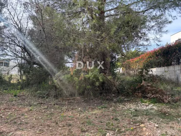 Land In Medulin, Croatia (755 M²)