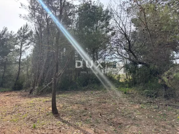 Land In Medulin, Croatia (755 M²)