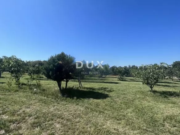 Land In Rakalj, Croatia (1.200 M²)