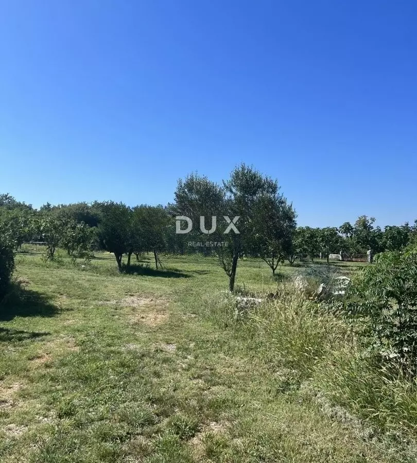 Land In Rakalj, Croatia (1.058 M²)