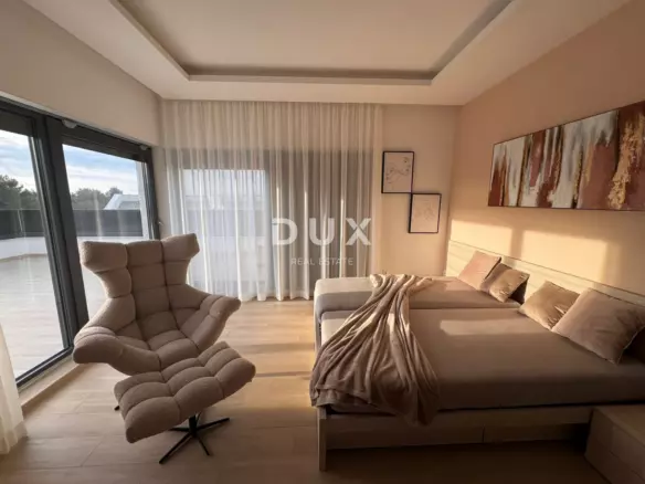 4-bedroom Villa In Poreč, Croatia (207 M²)