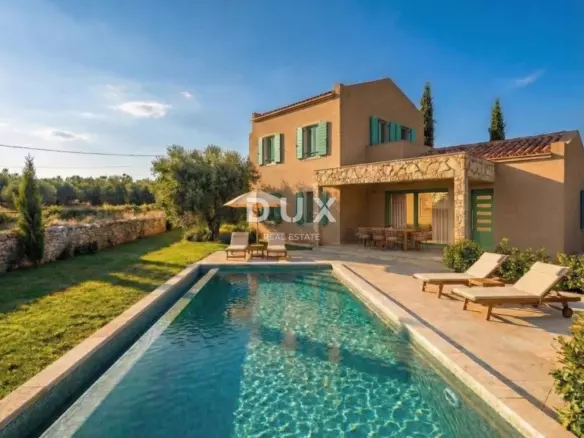 Land In Labin, Croatia (550 M²)