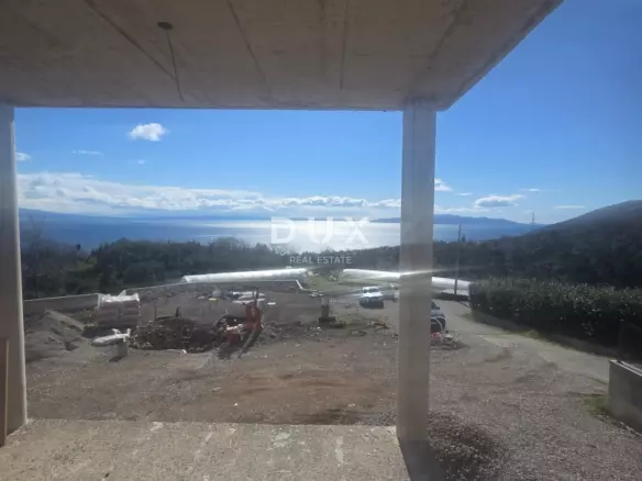 3-bedroom Apartment In Poljane, Croatia (225 M²)