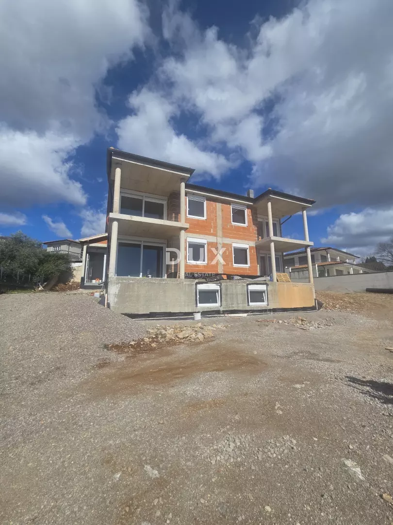 Land In Poljane, Croatia (1.960 M²)
