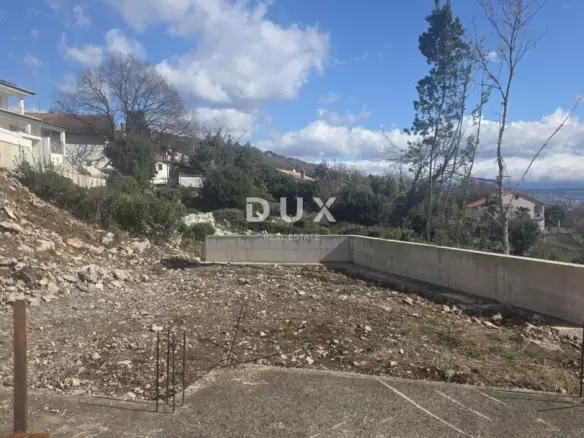 Land In Poljane, Croatia (905 M²)