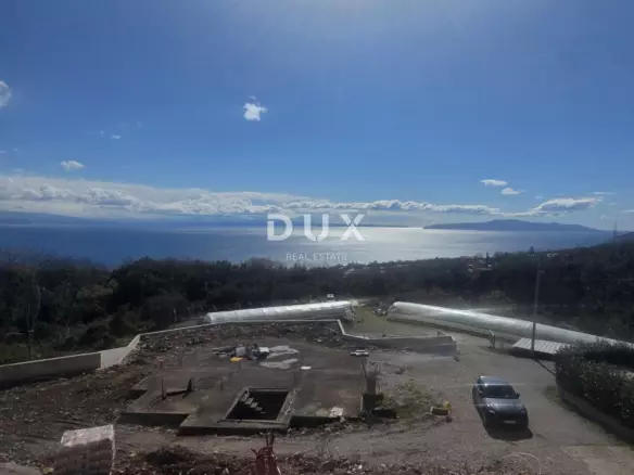 Land In Poljane, Croatia (905 M²)