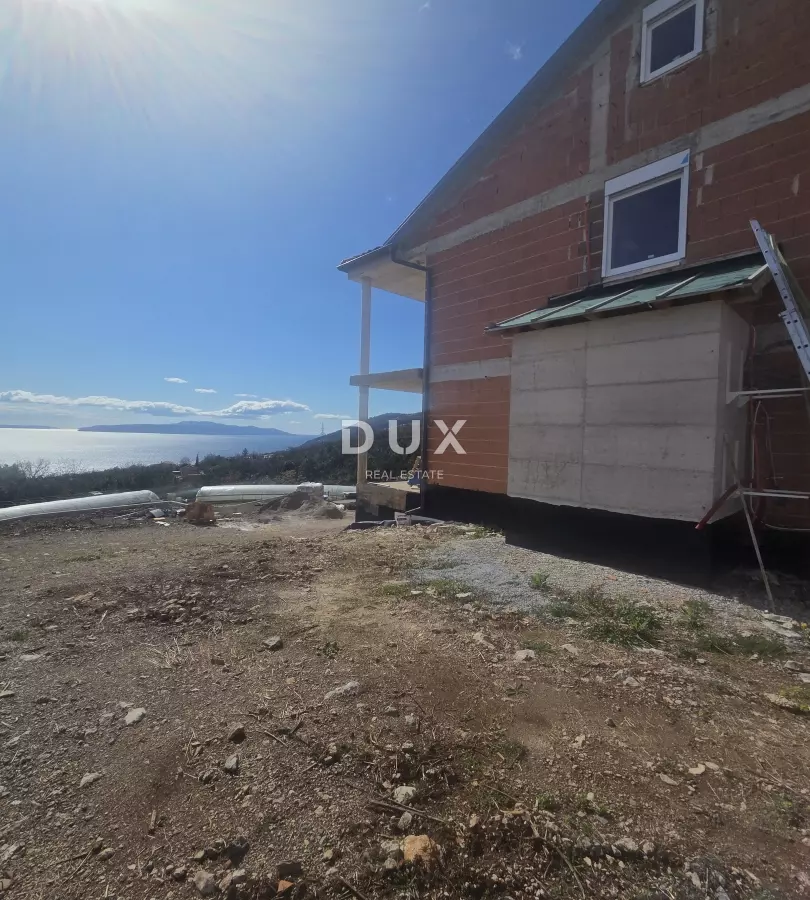 3-bedroom Apartment In Poljane, Croatia (225 M²)
