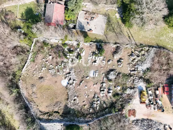 Land In Malinska, Croatia (641 M²)