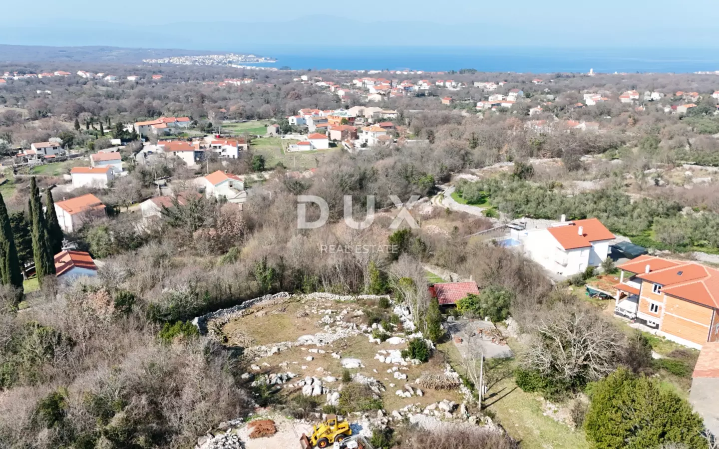 Land In Malinska, Croatia (641 M²)