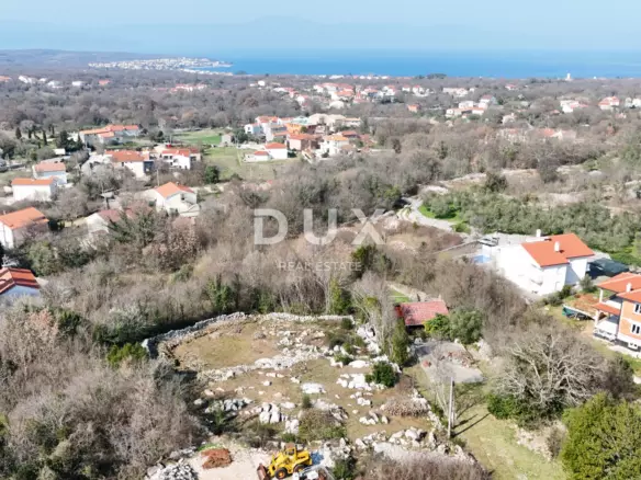 Land In Malinska, Croatia (641 M²)