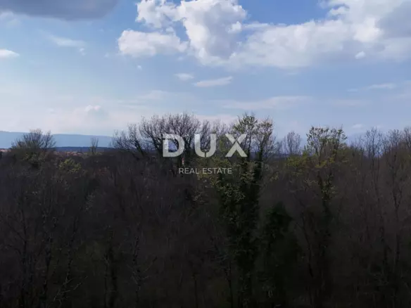 Land In Malinska, Croatia (836 M²)