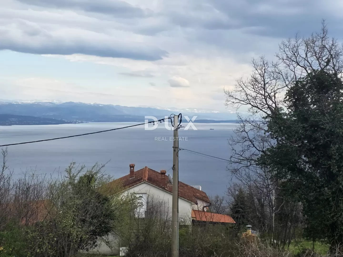 1776253560_20260329_131605-88d840 Land In Veprinac, Croatia (725 M²)