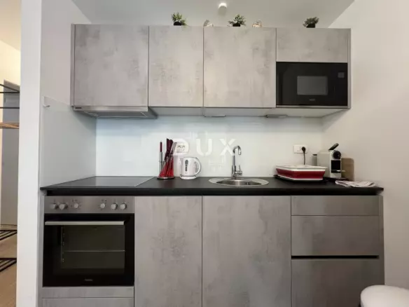 2-bedroom Apartment In Opatija – Centar, Croatia (53 M²)