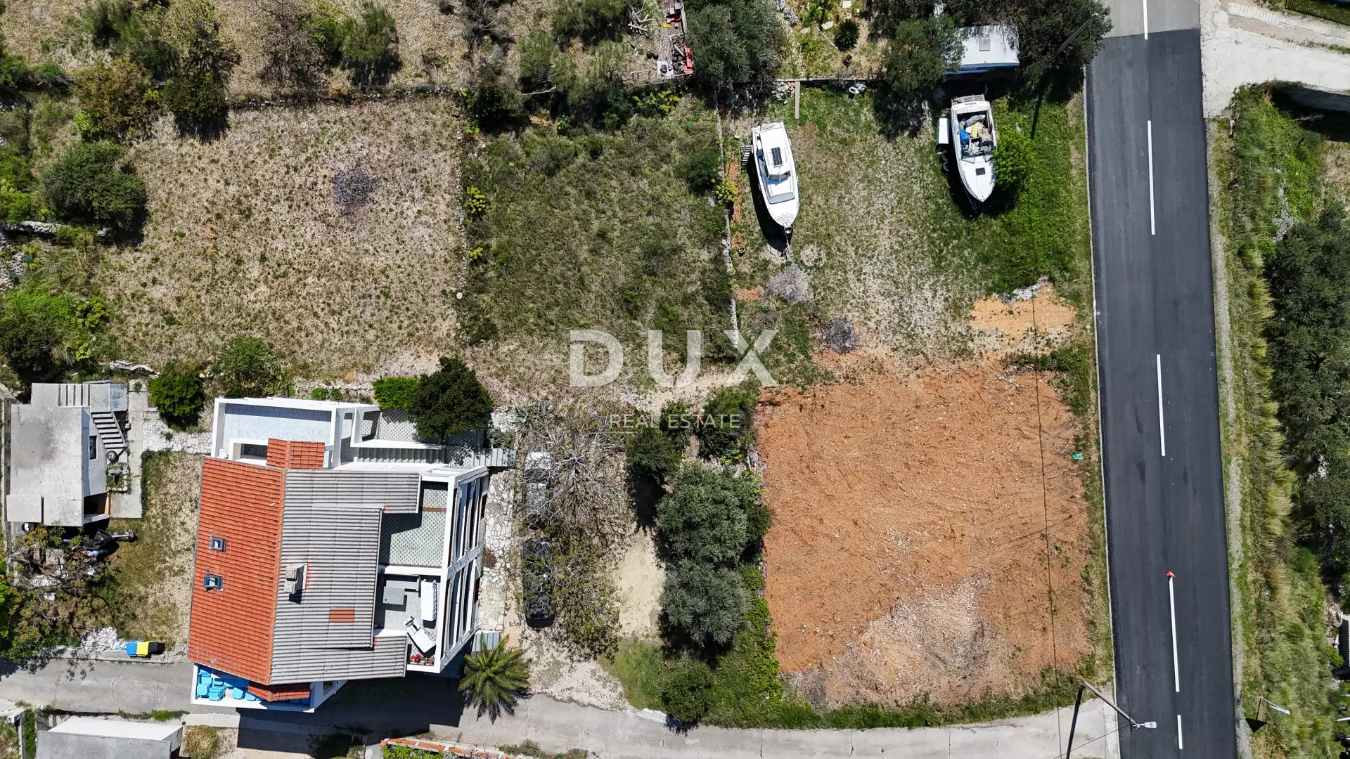 Land In Barbat Na Rabu, Croatia (1.008 M²)