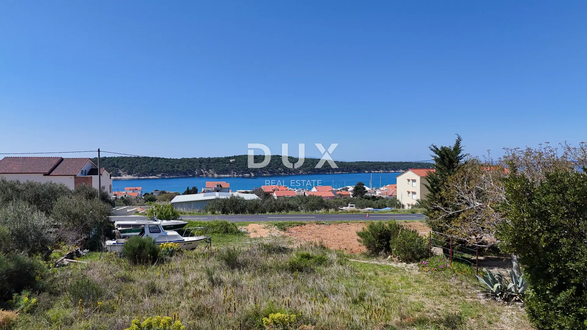Land In Barbat Na Rabu, Croatia (1.008 M²)