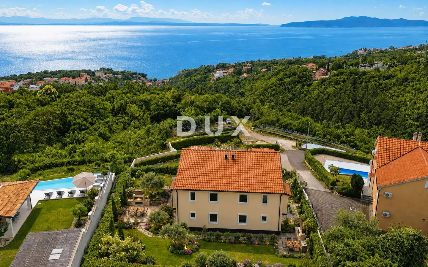 3-bedroom Apartment In Poljane, Croatia (225 M²)