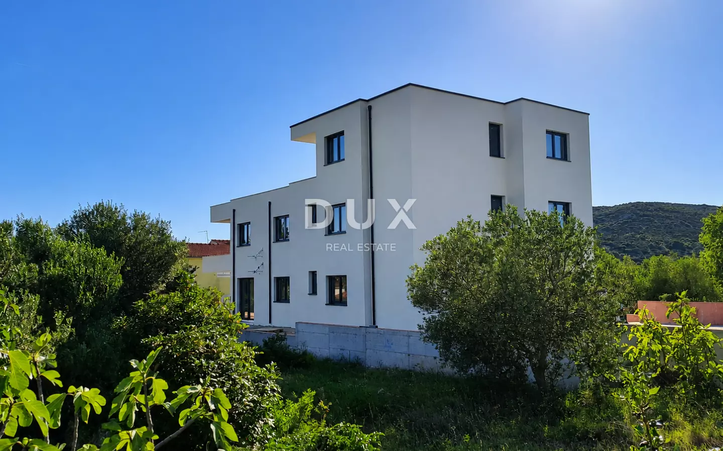 2-bedroom Apartment In Tribunj, Croatia (110,79 M²)