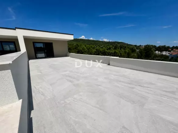 2-bedroom Apartment In Tribunj, Croatia (110,79 M²)