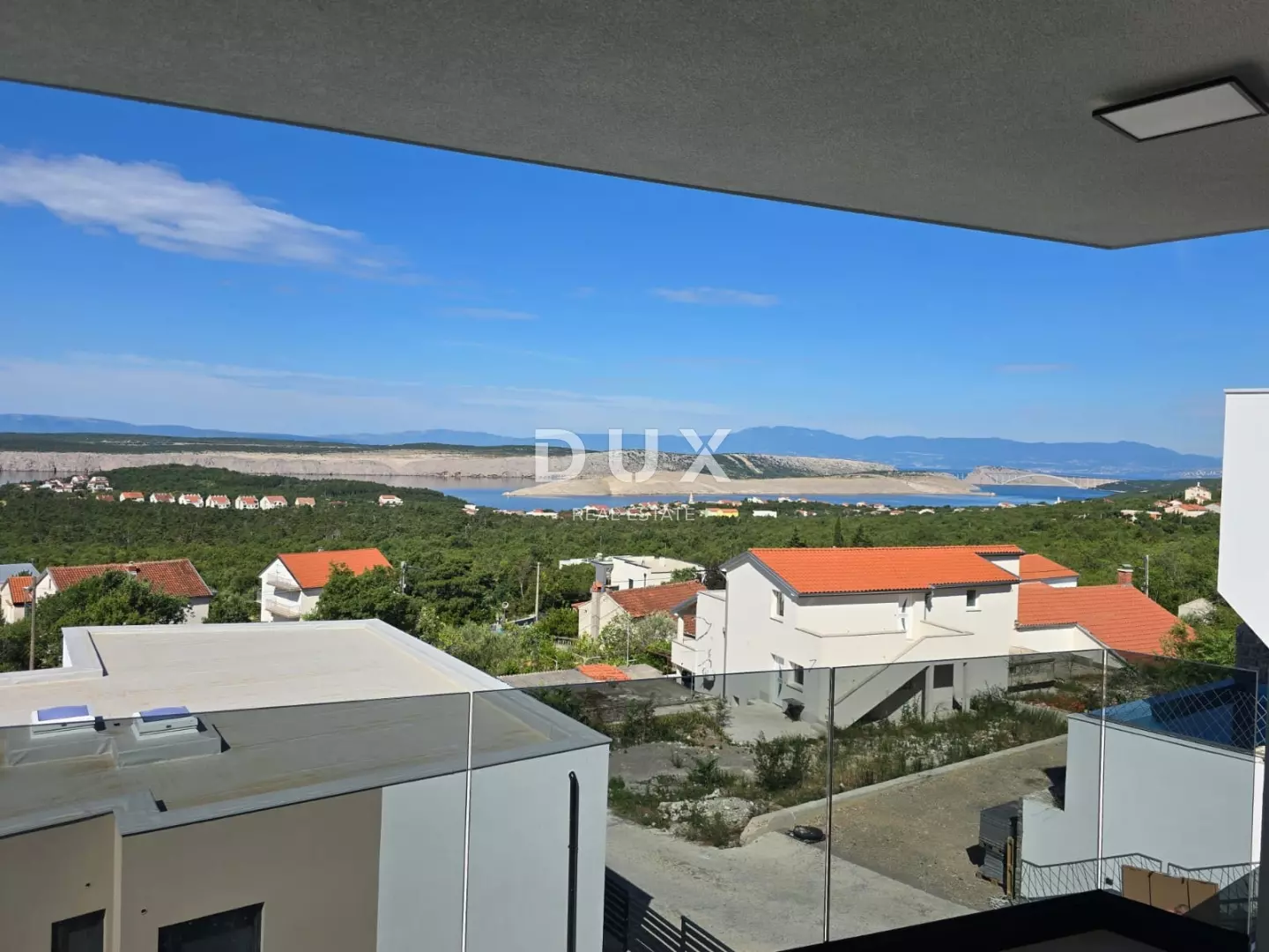 8-bedroom Villa In Jadranovo, Croatia (277 M²)