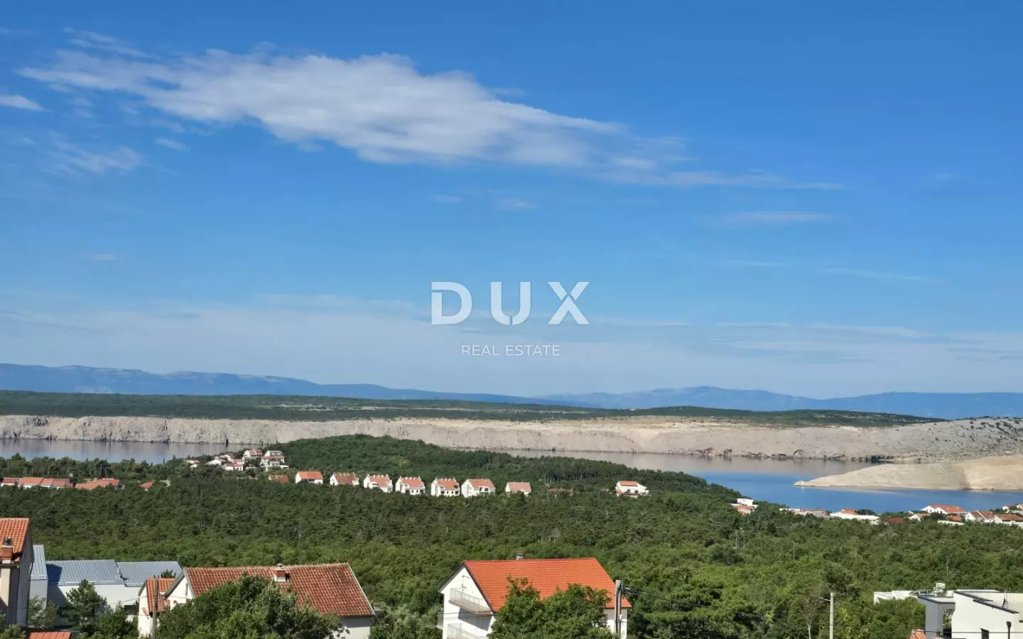 8-bedroom Villa In Jadranovo, Croatia (277 M²)