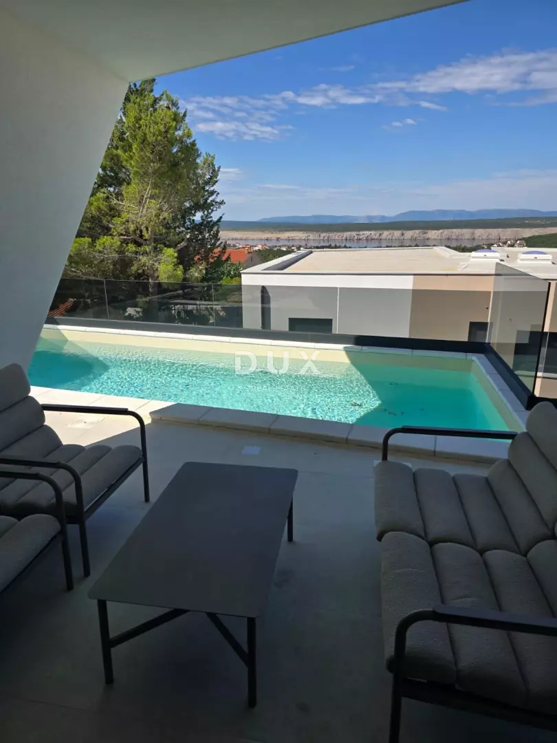 8-bedroom Villa In Jadranovo, Croatia (277 M²)