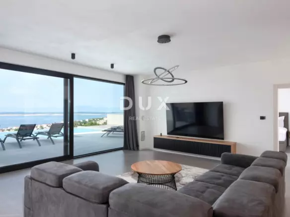 5-bedroom Villa In Crikvenica, Croatia (340 M²)
