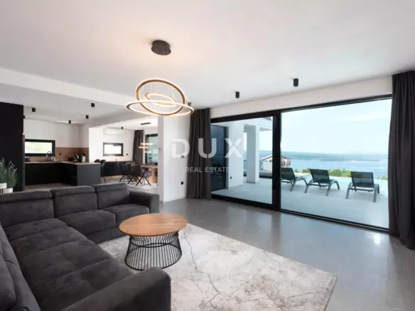 5-bedroom Villa In Crikvenica, Croatia (340 M²)