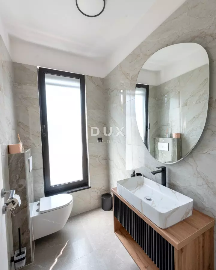 5-bedroom Villa In Crikvenica, Croatia (340 M²)