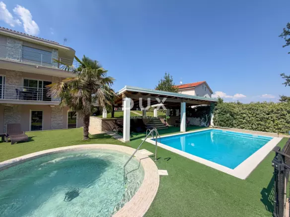 5-bedroom Villa In Pobri, Croatia (210 M²)