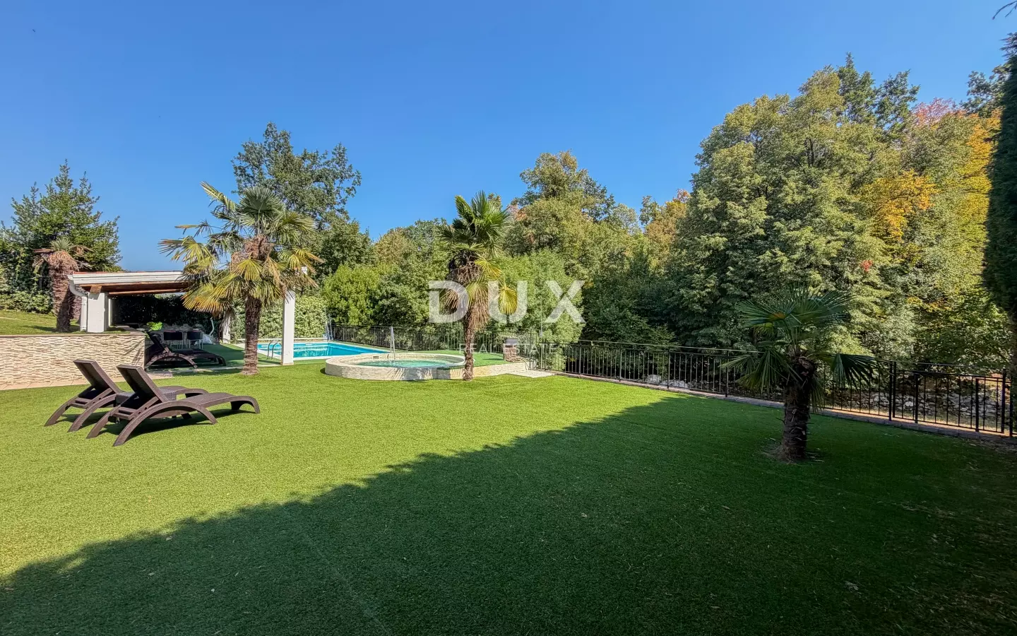 5-bedroom Villa In Pobri, Croatia (210 M²)