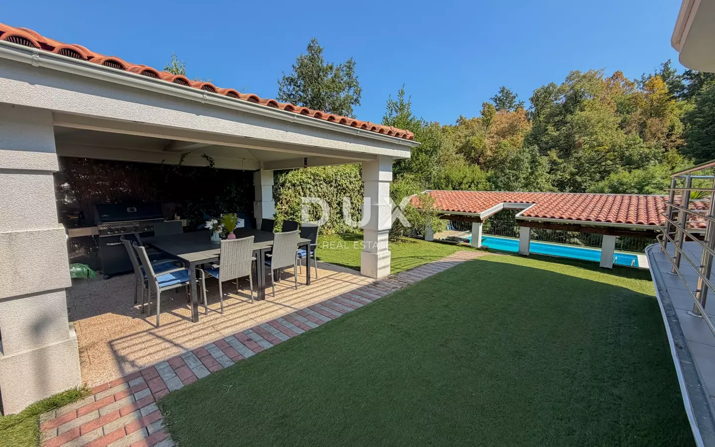 5-bedroom Villa In Pobri, Croatia (210 M²)