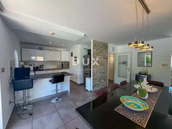 5-bedroom Villa In Pobri, Croatia (210 M²)
