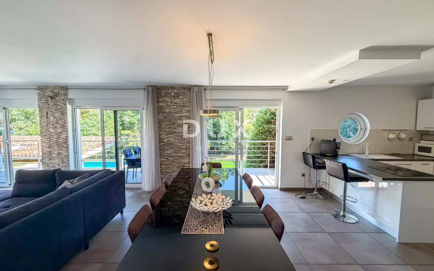5-bedroom Villa In Pobri, Croatia (210 M²)
