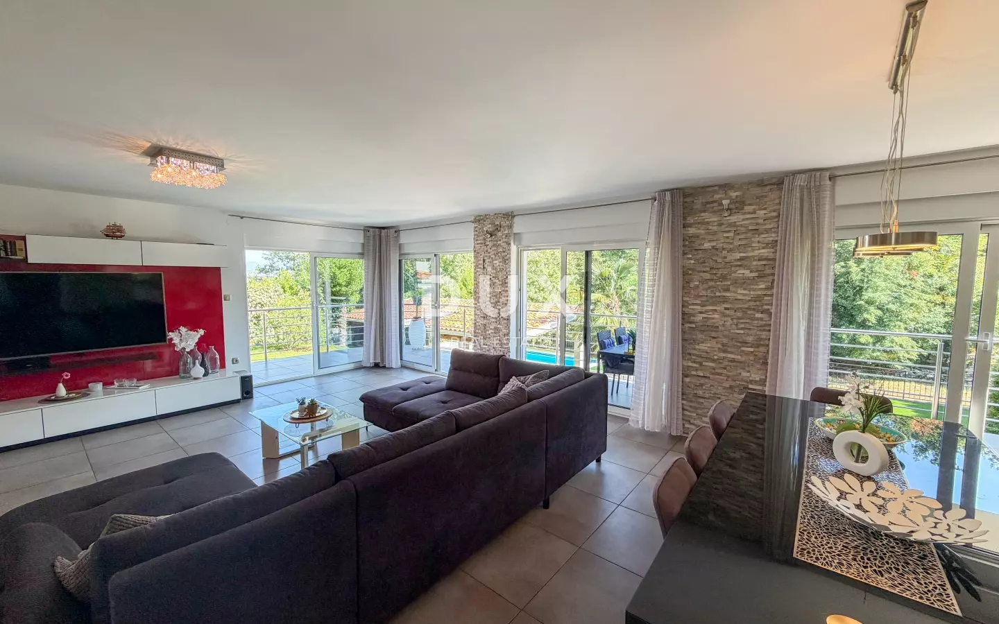 5-bedroom Villa In Pobri, Croatia (210 M²)