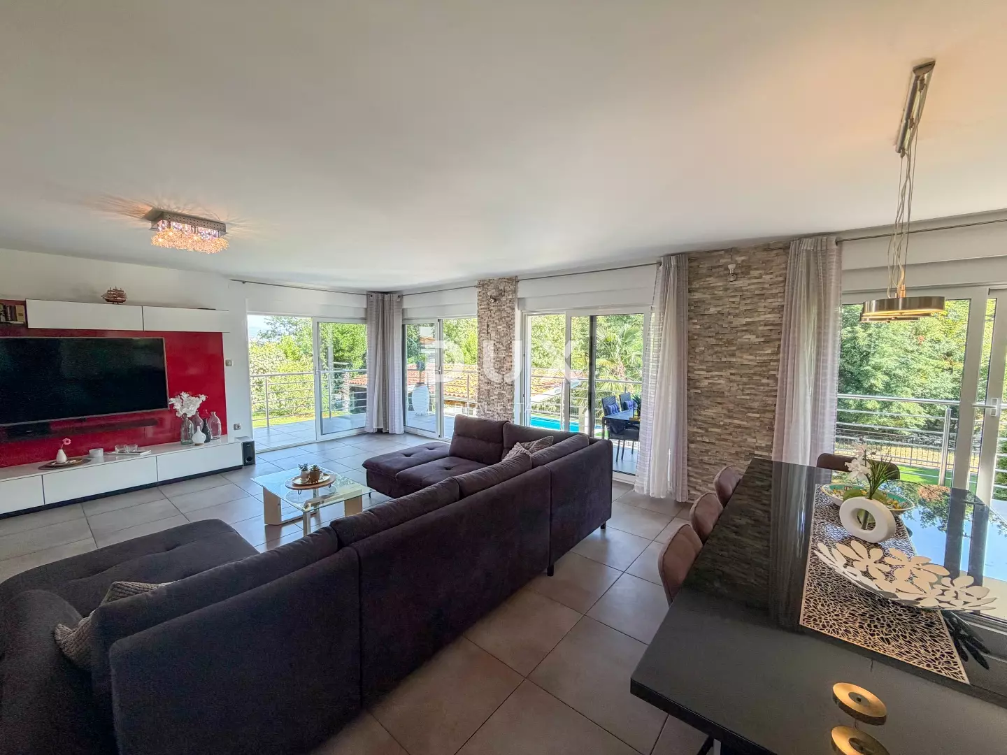 5-bedroom Villa In Pobri, Croatia (210 M²)