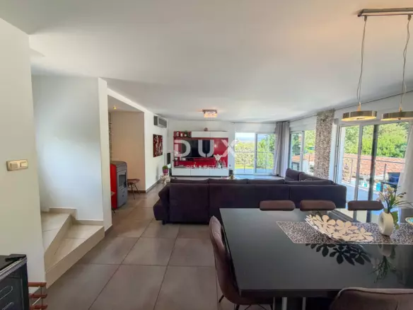 5-bedroom Villa In Pobri, Croatia (210 M²)