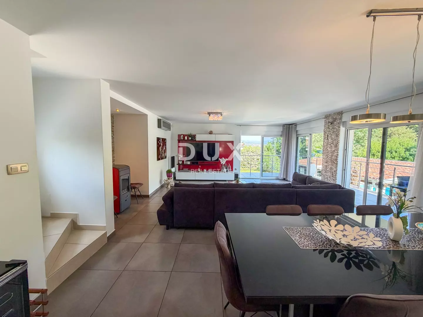 5-bedroom Villa In Pobri, Croatia (210 M²)