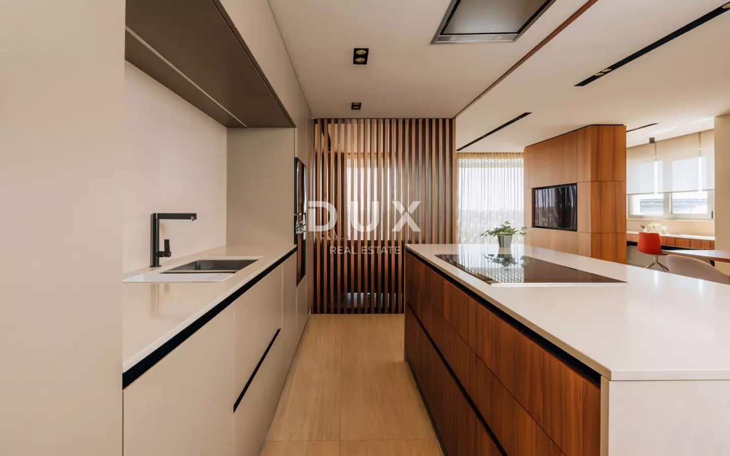 2-bedroom Apartment In Novigrad, Croatia (119,37 M²)