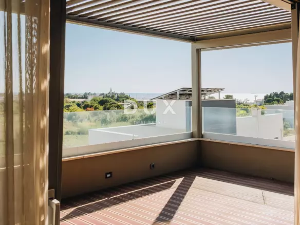 2-bedroom Apartment In Novigrad, Croatia (119,37 M²)