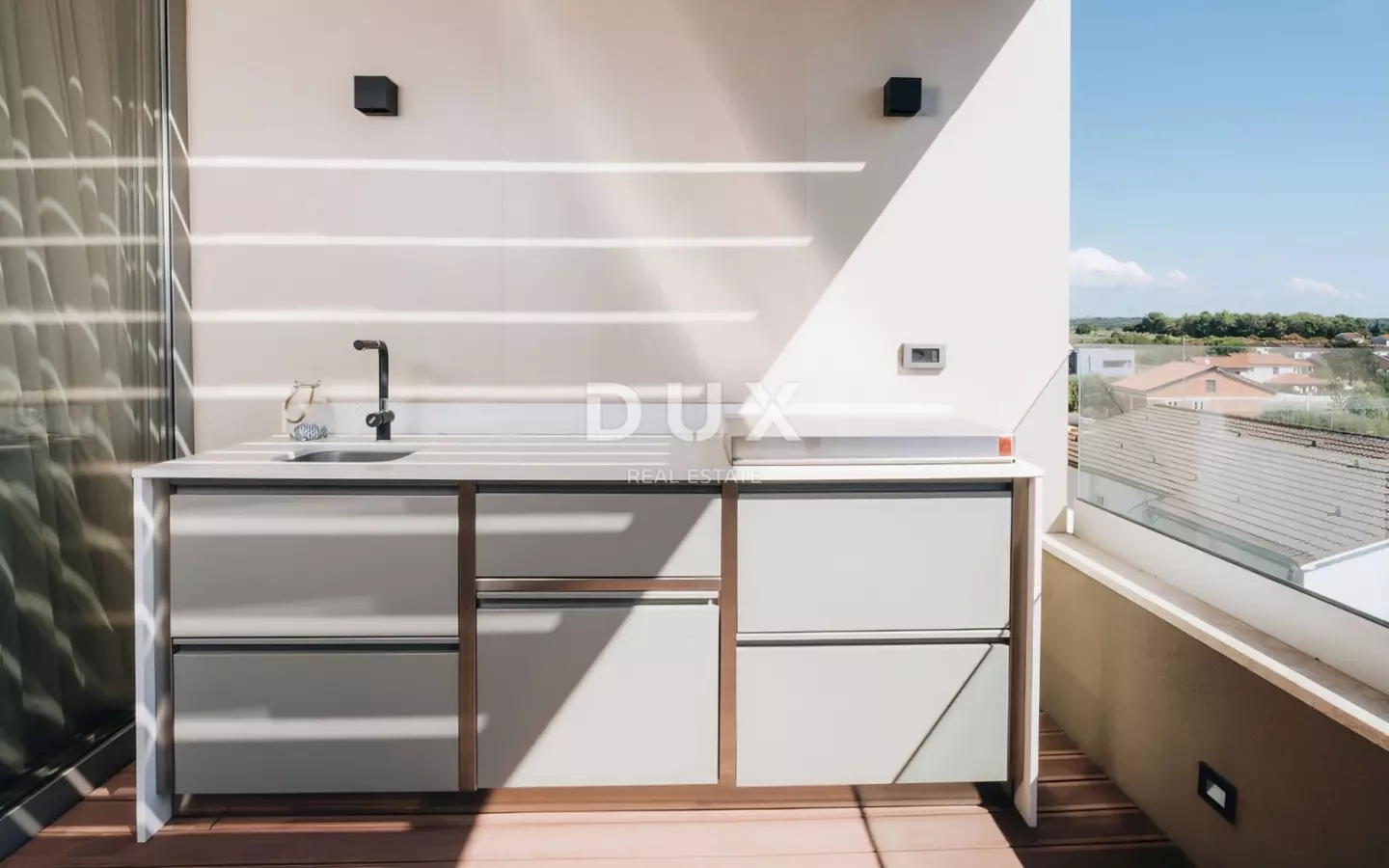 2-bedroom Apartment In Novigrad, Croatia (119,37 M²)