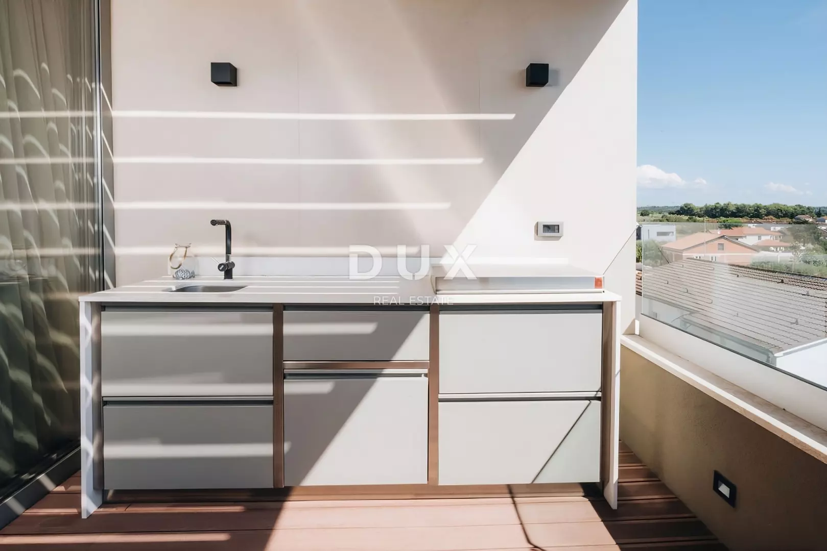 2-bedroom Apartment In Novigrad, Croatia (119,37 M²)