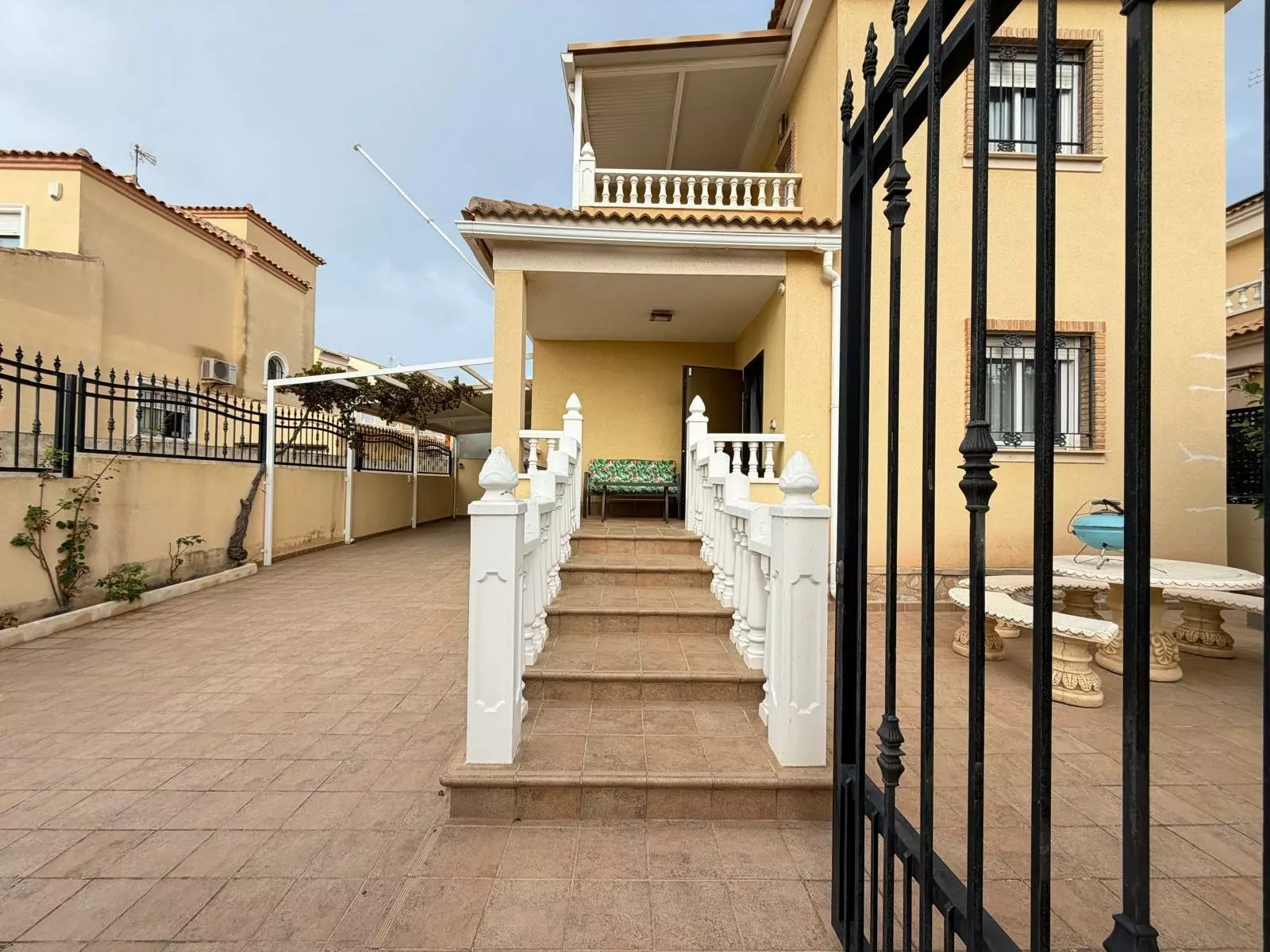 2-5-c759b9 4-bedroom Villa In Orihuela Costa, Spain (133 M²)