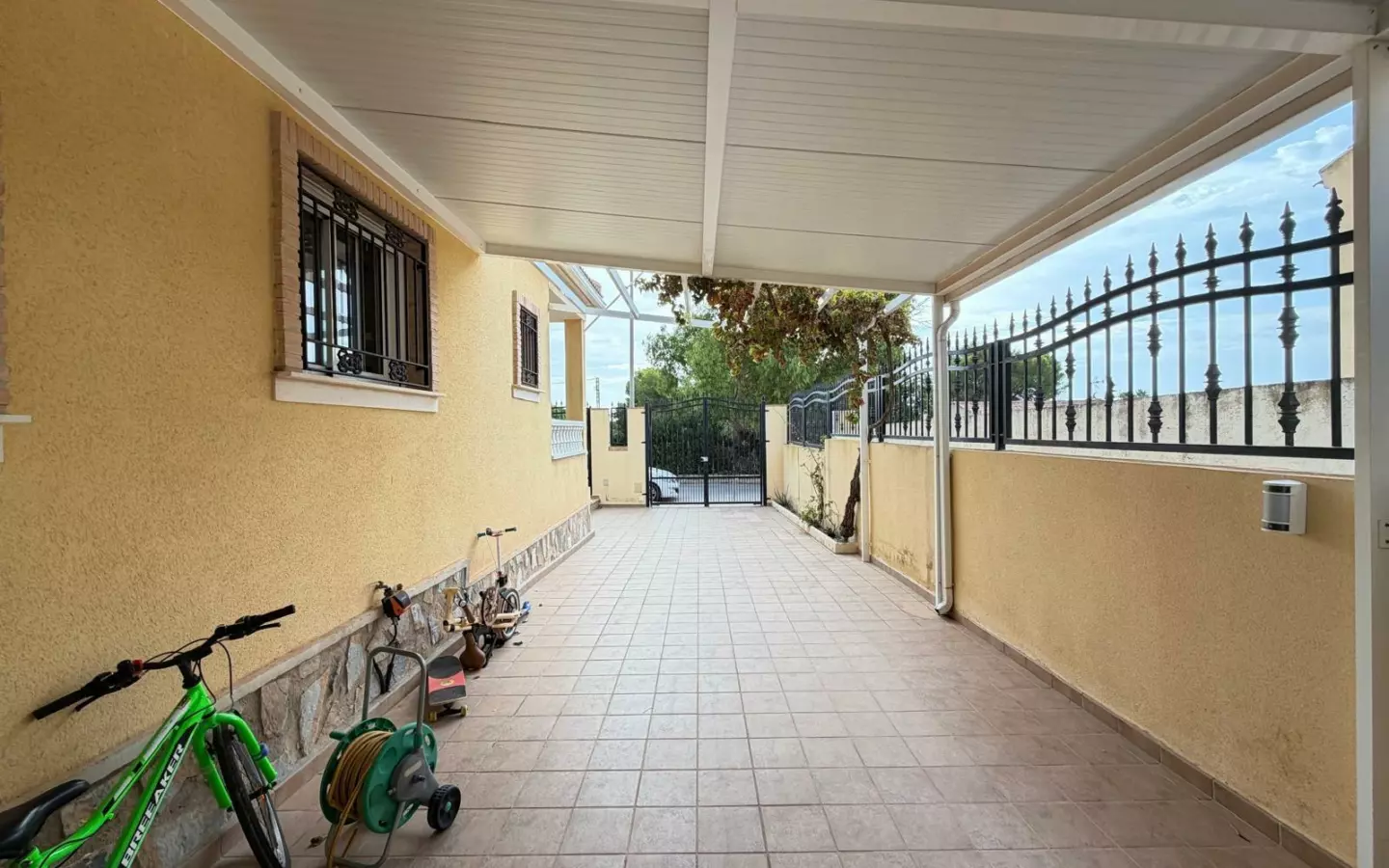 4-bedroom Villa In Orihuela Costa, Spain (133 M²)